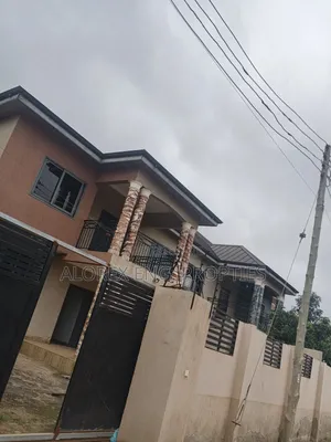 5bdrm Duplex in Pantang Hospital, Pentecost for rent
