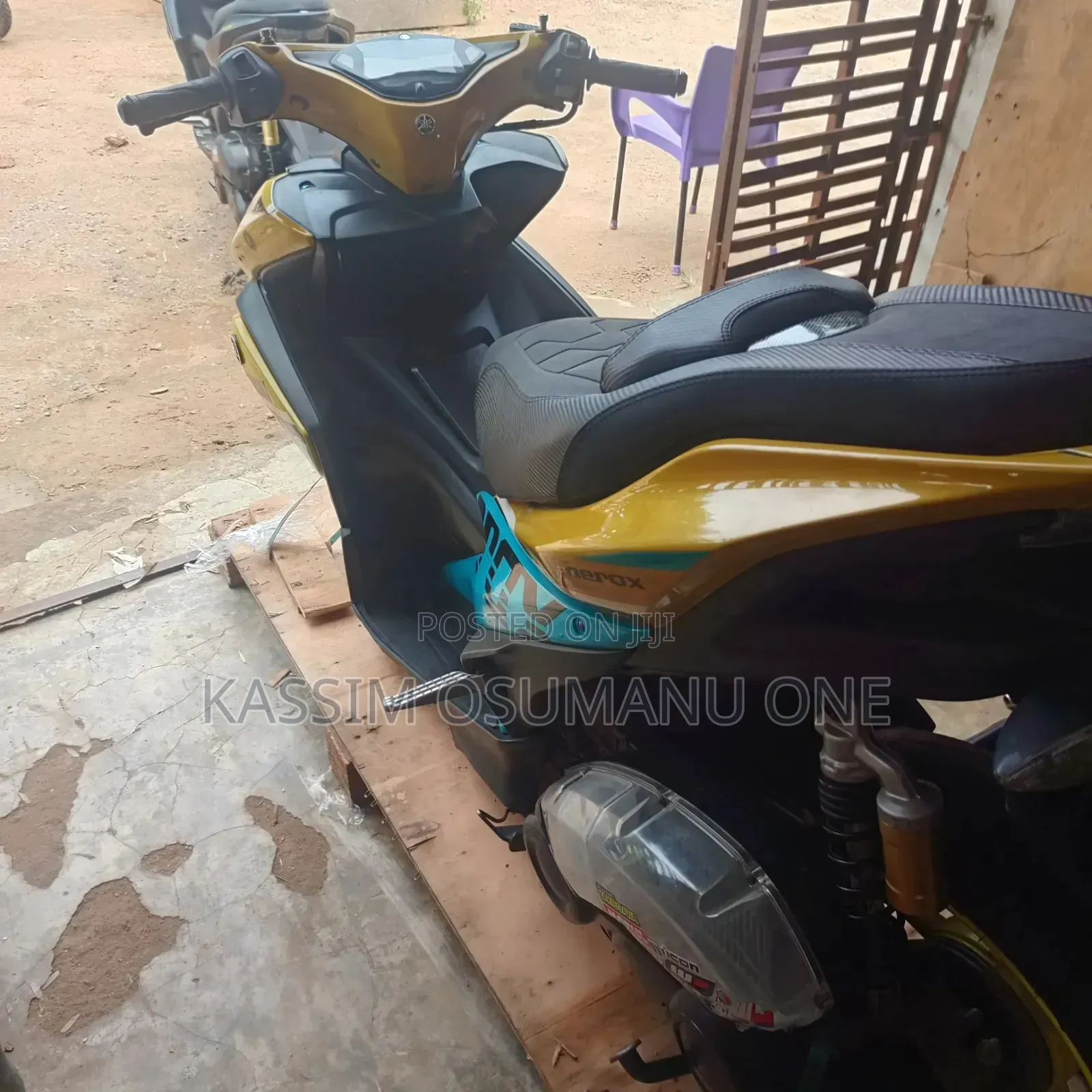 Yamaha NMAX 155 2024 Yellow