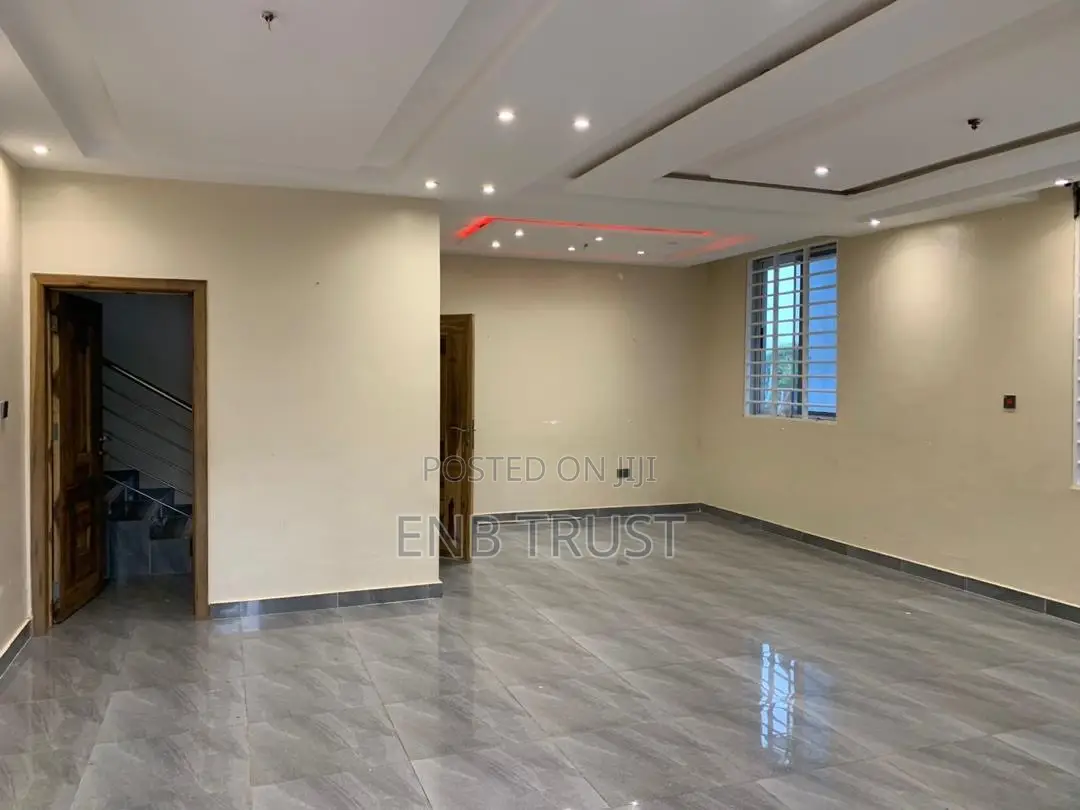 4bdrm Duplex in Ayimensah, Pentecost for rent