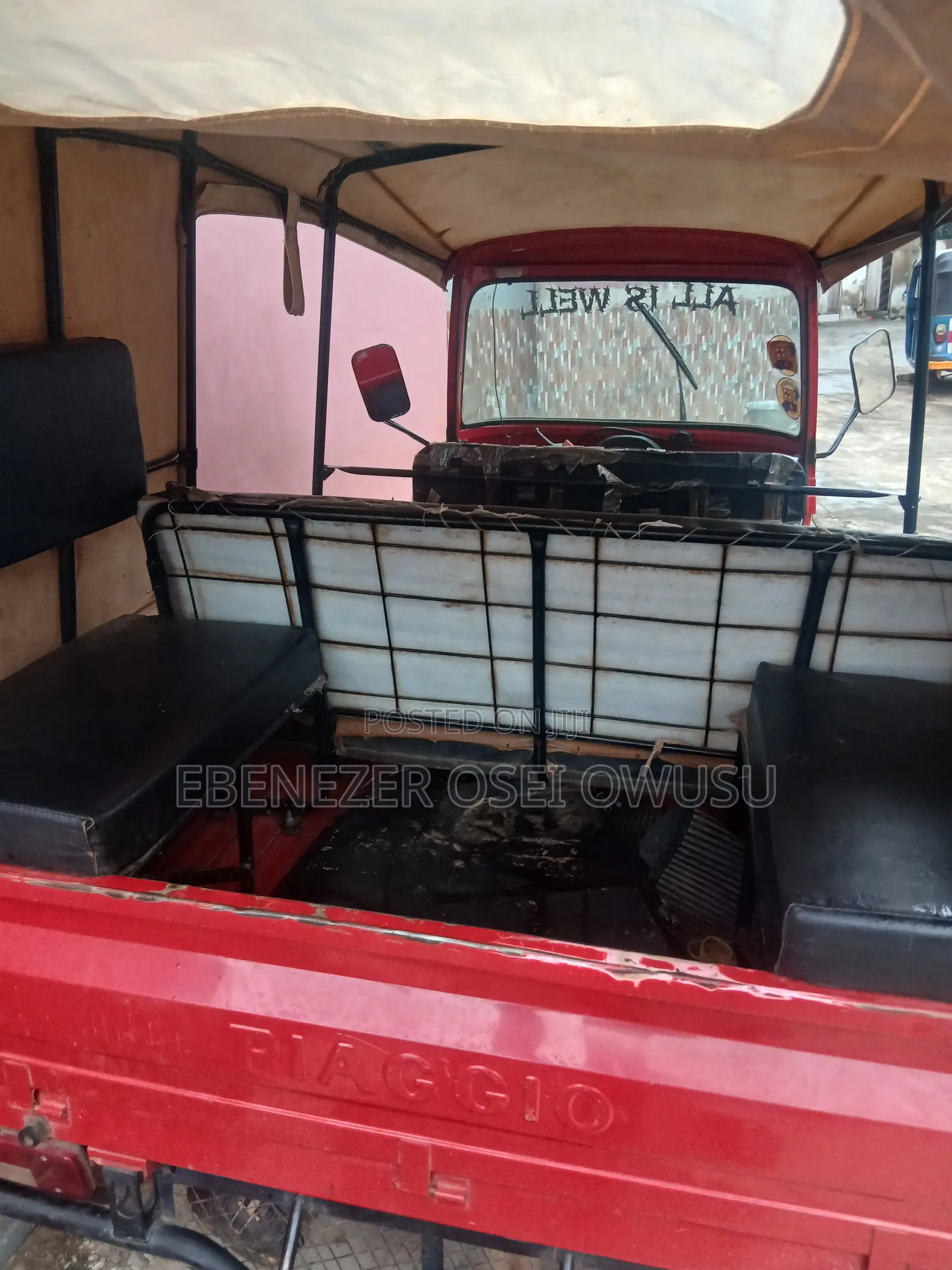 Piaggio 2025 Red