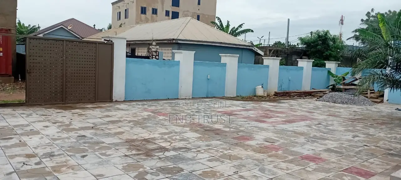 4bdrm House in Abokobi, Pentecost for sale