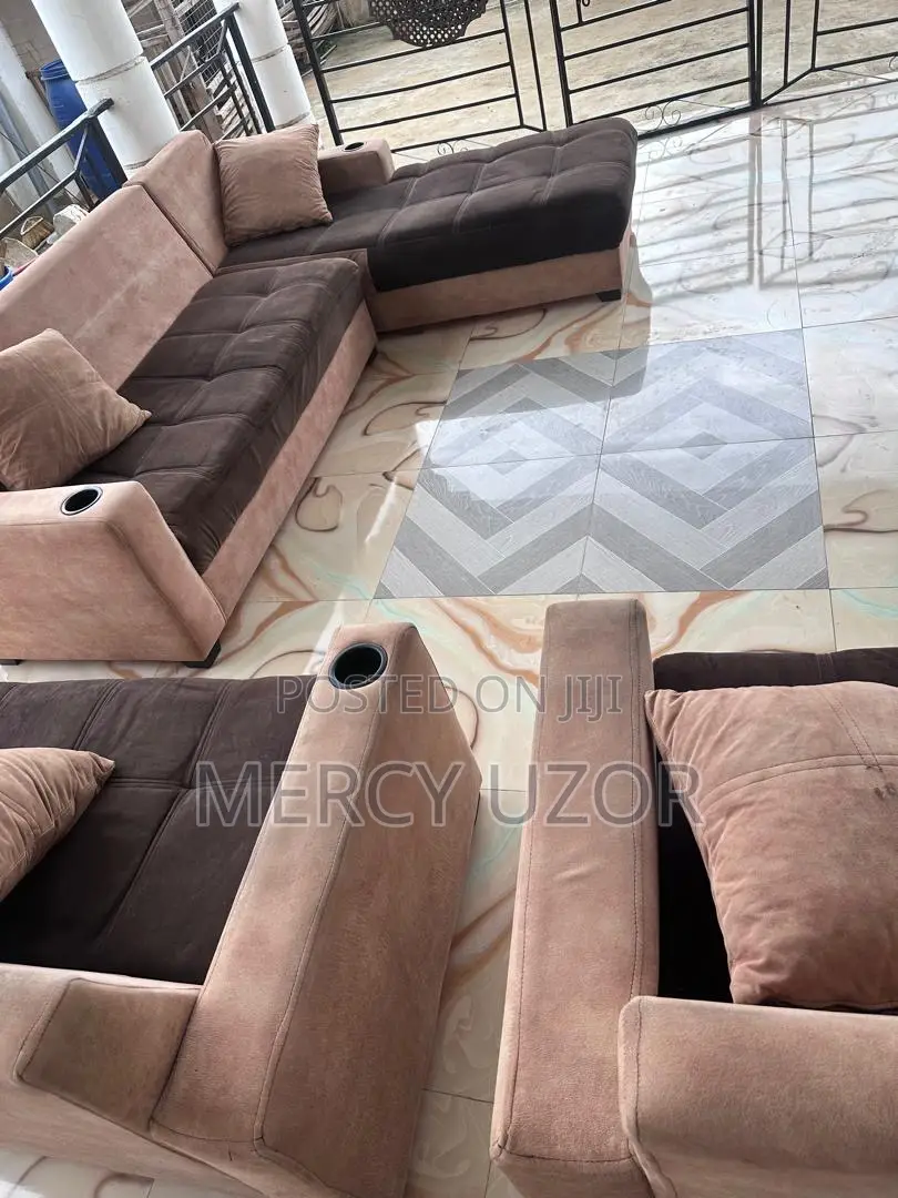 Used Pallor Set of Chairs
