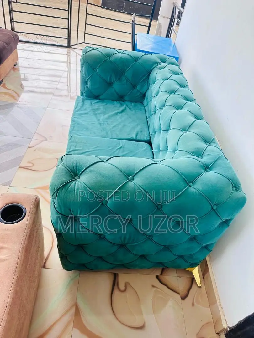 Used Pallor Set of Chairs