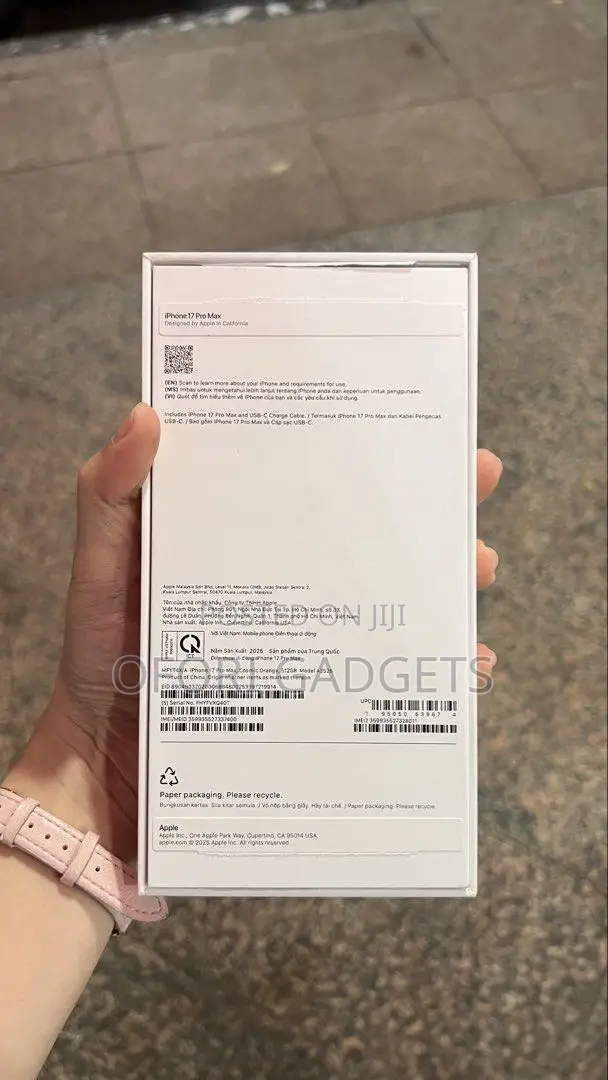 New Apple iPhone 17 Pro Max 1 TB Orange