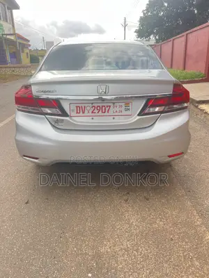 Honda Civic LX 4dr Sedan (1.8L 4cyl 5M) 2014 Silver