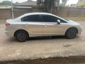 Honda Civic LX 4dr Sedan (1.8L 4cyl 5M) 2014 Silver