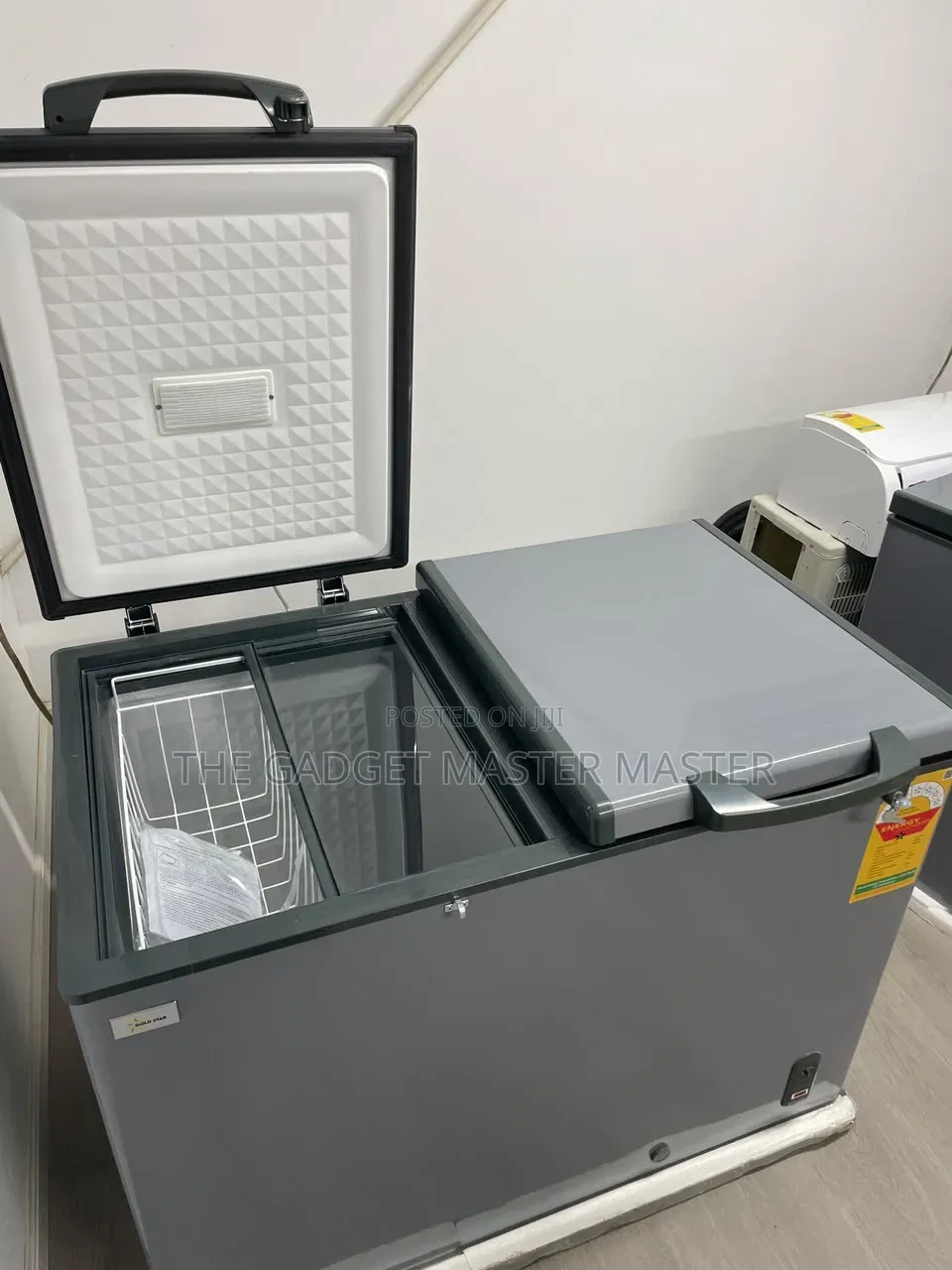 Gold Star Gsaf-400l Double Door Chest Freezer