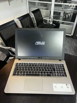 Laptop Asus Vivobook 15 12GB Intel Core i7 HDD 1T