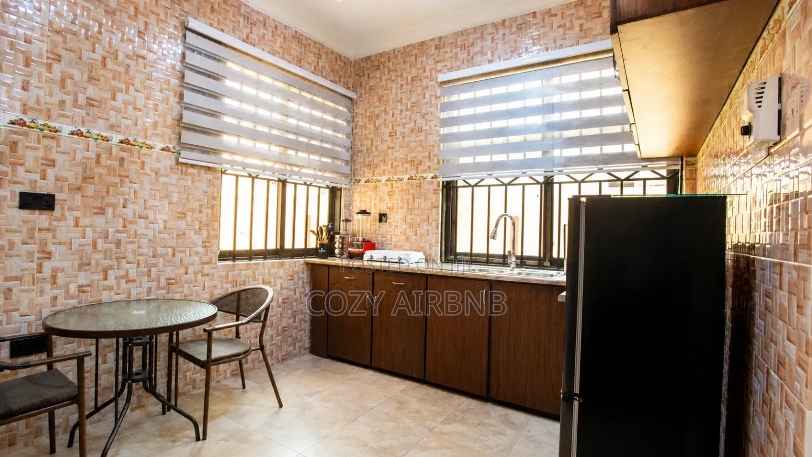 Airbnb in East Legon, Adjiriganor