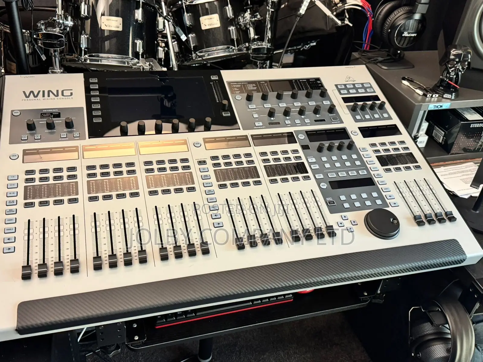 Behringer Wing With Stage Box and Cat 6 100 M