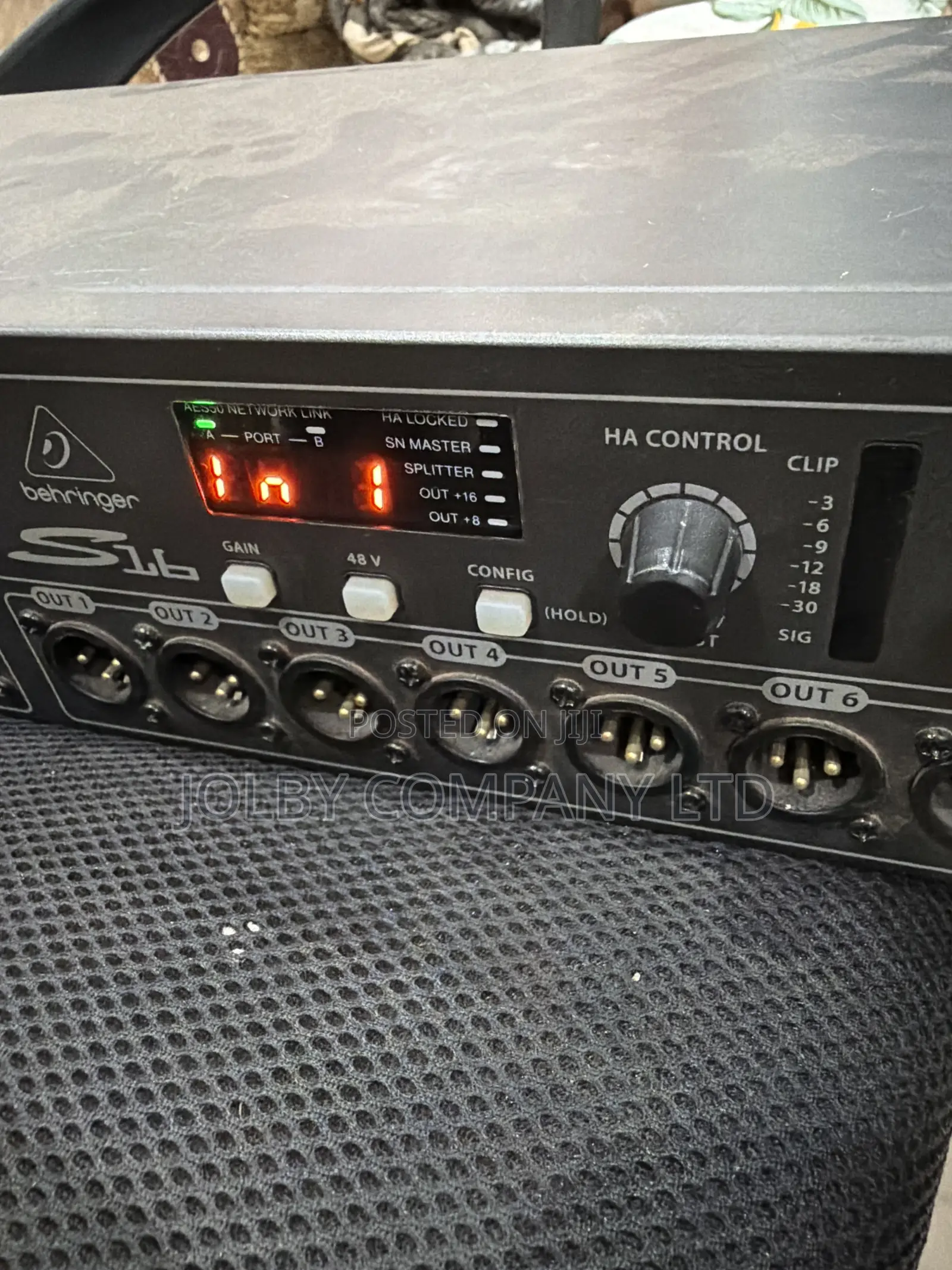 Behringer Wing With Stage Box and Cat 6 100 M