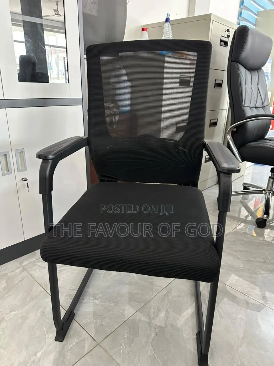 Heavy and Solid Conference Chair
