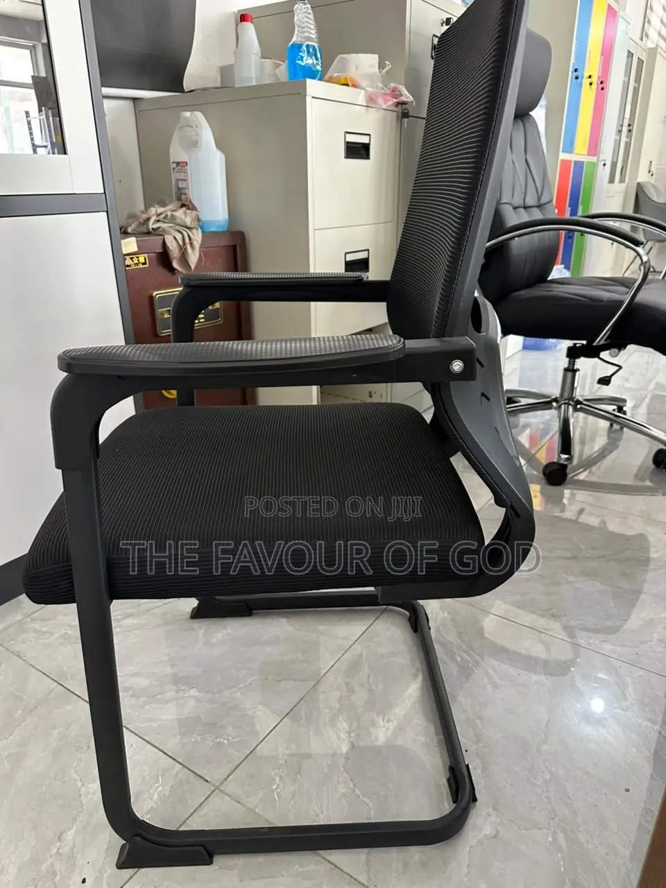 Heavy and Solid Conference Chair