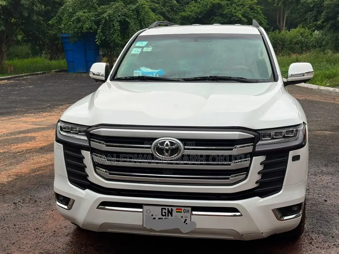 Toyota Land Cruiser 4.5 V8 DSL 2014 White