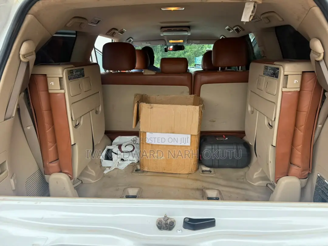 Toyota Land Cruiser 4.5 V8 DSL 2014 White