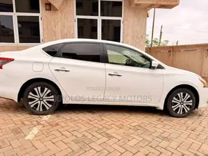 Nissan Sentra S 4dr Sedan (1.8L 4cyl 6M) 2015 White