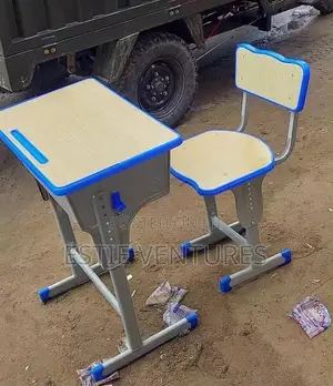 Children's Study Table And Chair