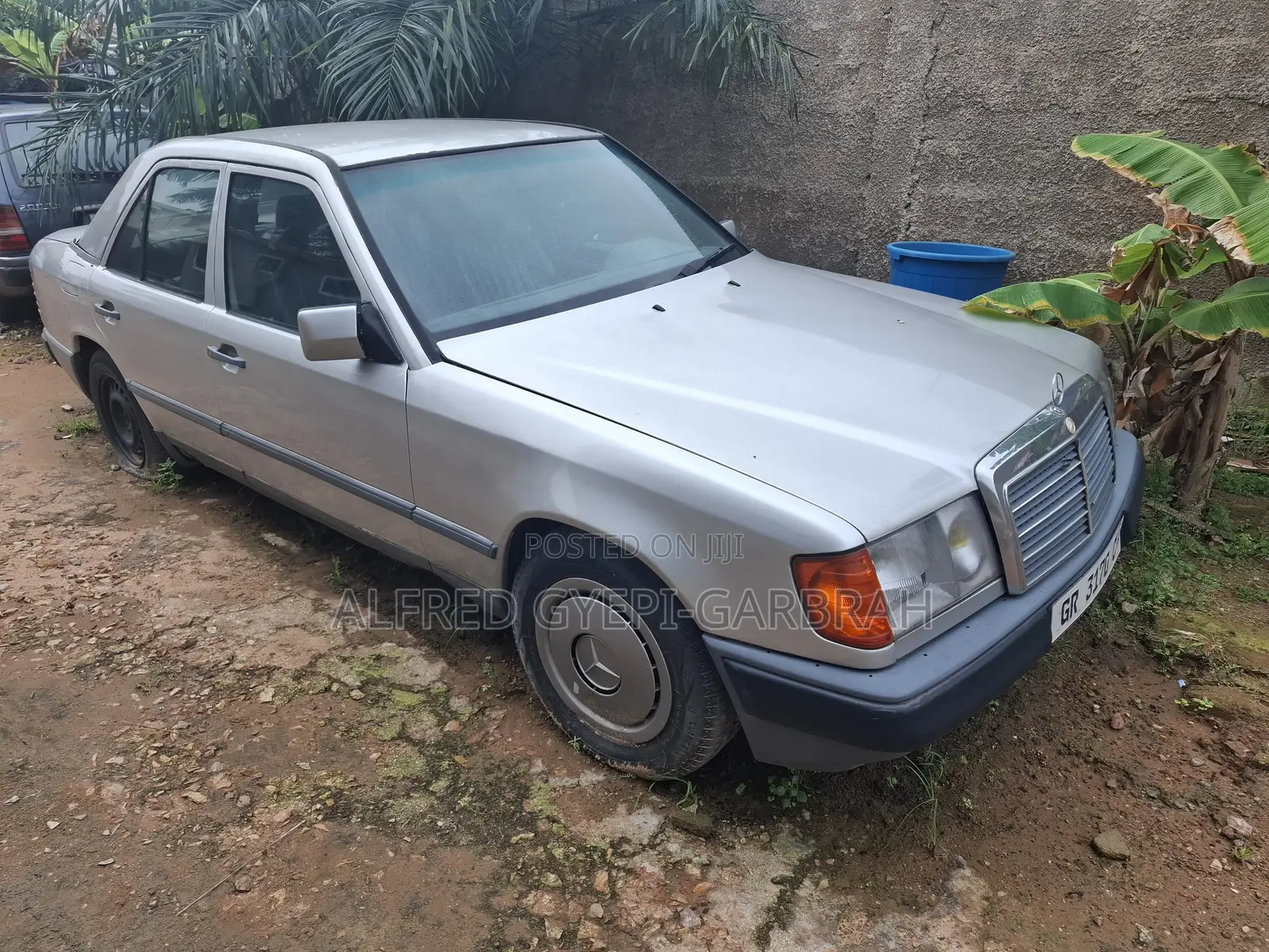 Mercedes-Benz 300D 1989 Silver