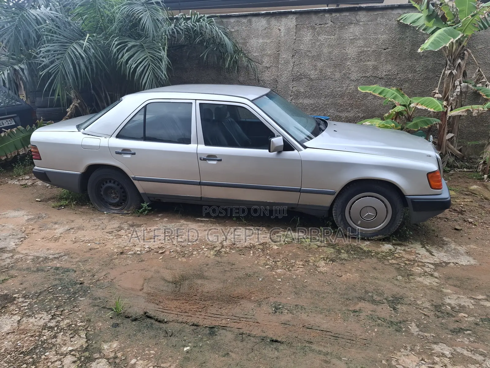 Mercedes-Benz 300D 1989 Silver