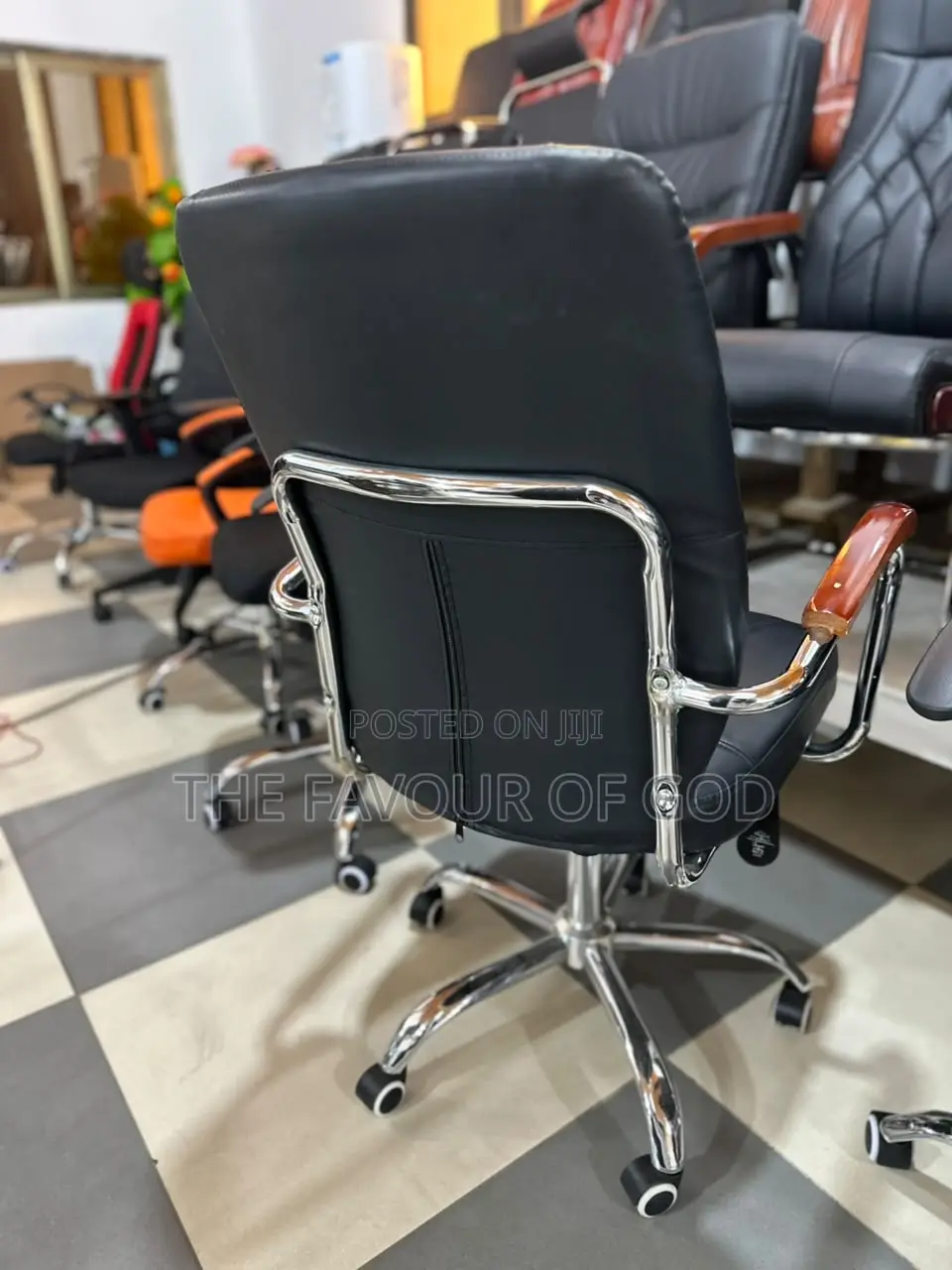 A Wellmade Office Chair
