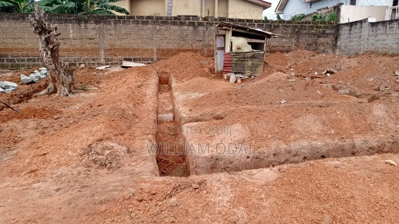 Land at Ashongman Estate