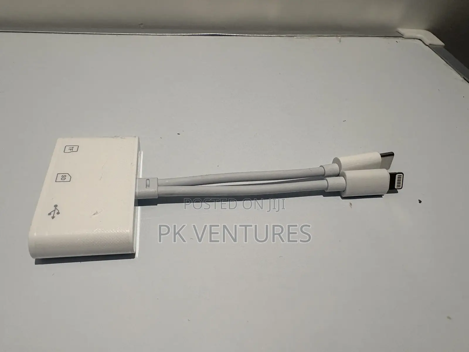 Lightning Type‐C Charging Adapter/Converter (3‐In‐1)