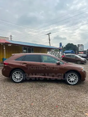 Toyota Venza 2014 Brown