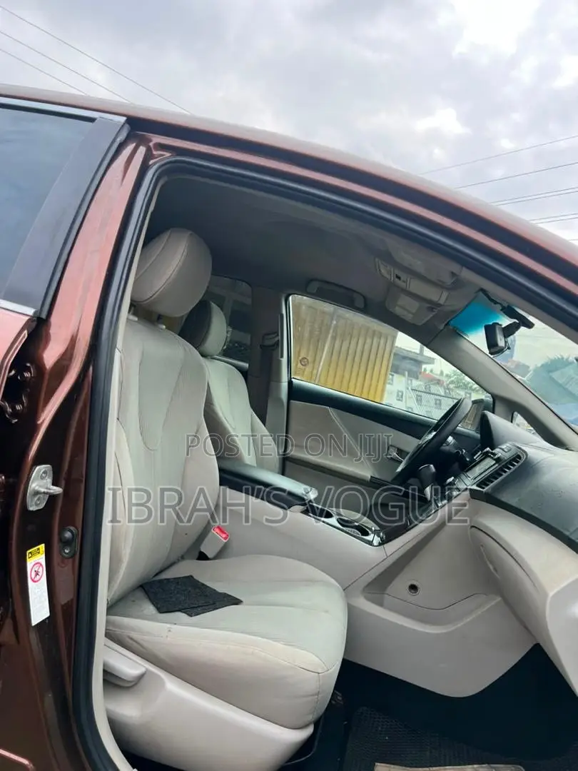 Toyota Venza 2014 Brown