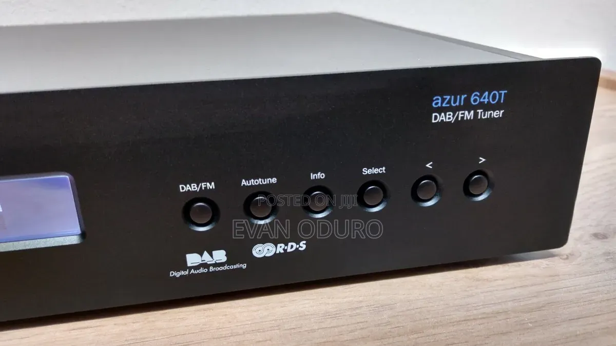 High Quality Cambridge Audio Azur Digital Dab/Fm Tuner
 Radio