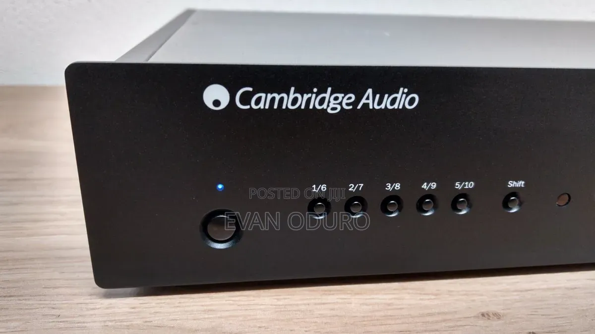 High Quality Cambridge Audio Azur Digital Dab/Fm Tuner
 Radio