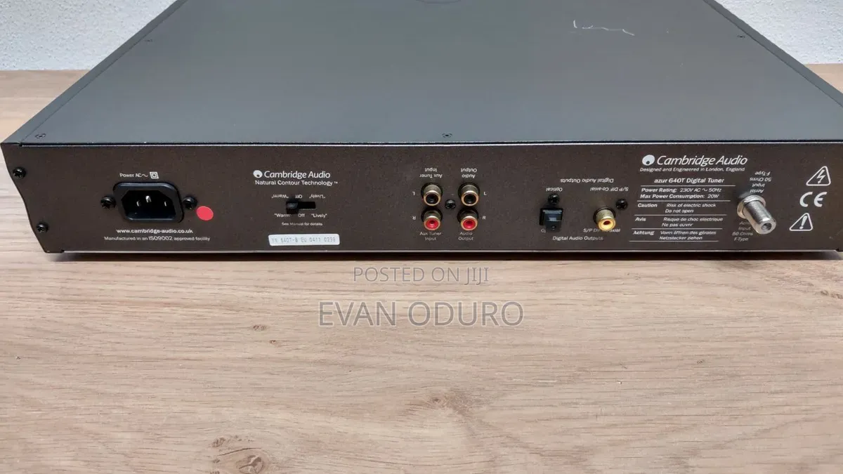 High Quality Cambridge Audio Azur Digital Dab/Fm Tuner
 Radio