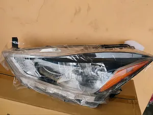 Nissan Kicks 2015/2016/2017/2018/2019 Headlight