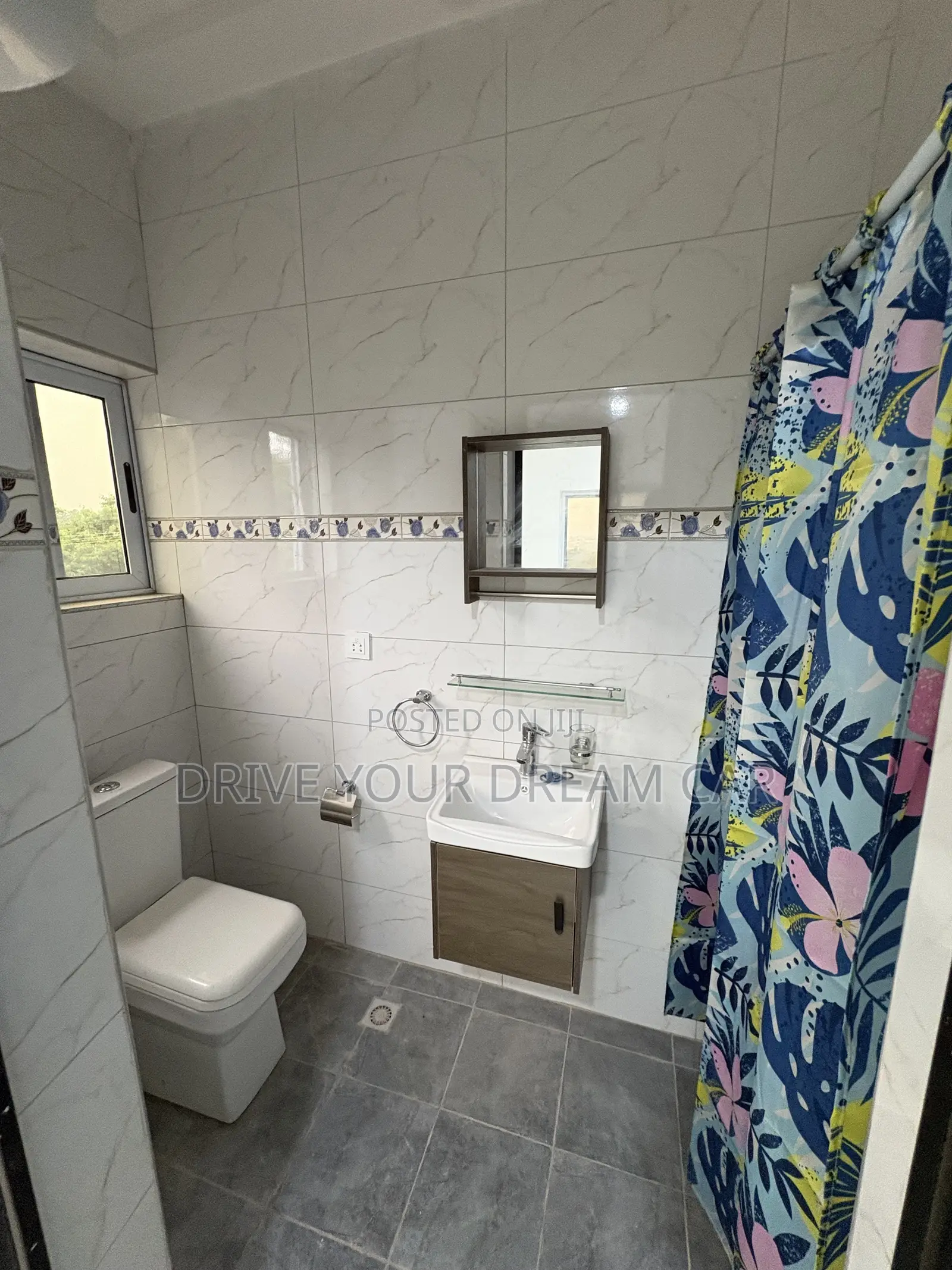 3bdrm Apartment in Pimpong Homes, Presby Church Area for rent
