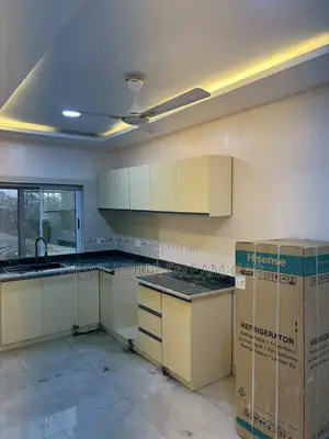 3bdrm Apartment in Pimpong Homes, Presby Church Area for rent