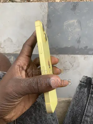 Apple iPhone 14 128 GB Yellow
