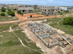 4 Plots of Land for Sale