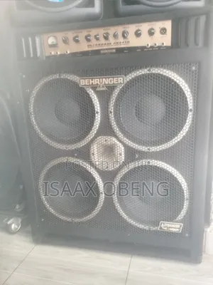 Behringer Bass Combo