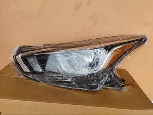 Nissan Versa 2020/2021/2022/2023/2024 Headlight