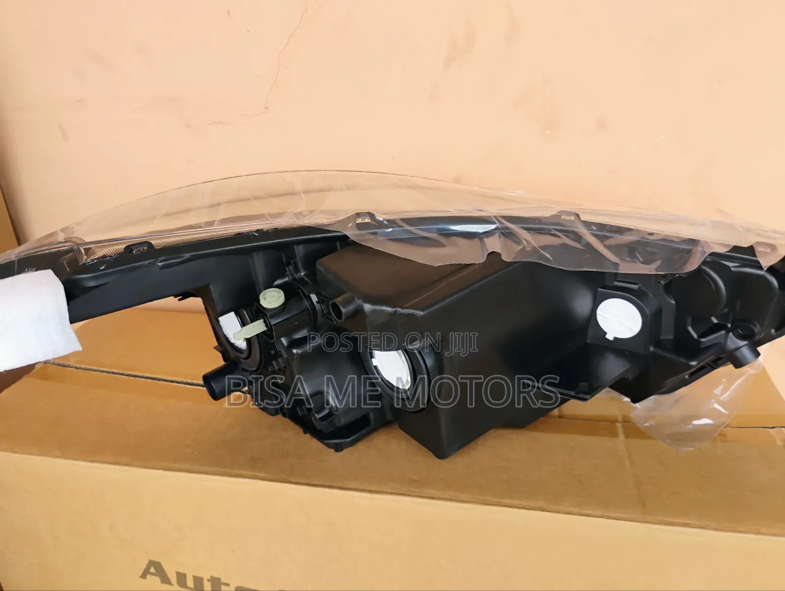 Nissan Versa 2020/2021/2022/2023/2024 Headlight