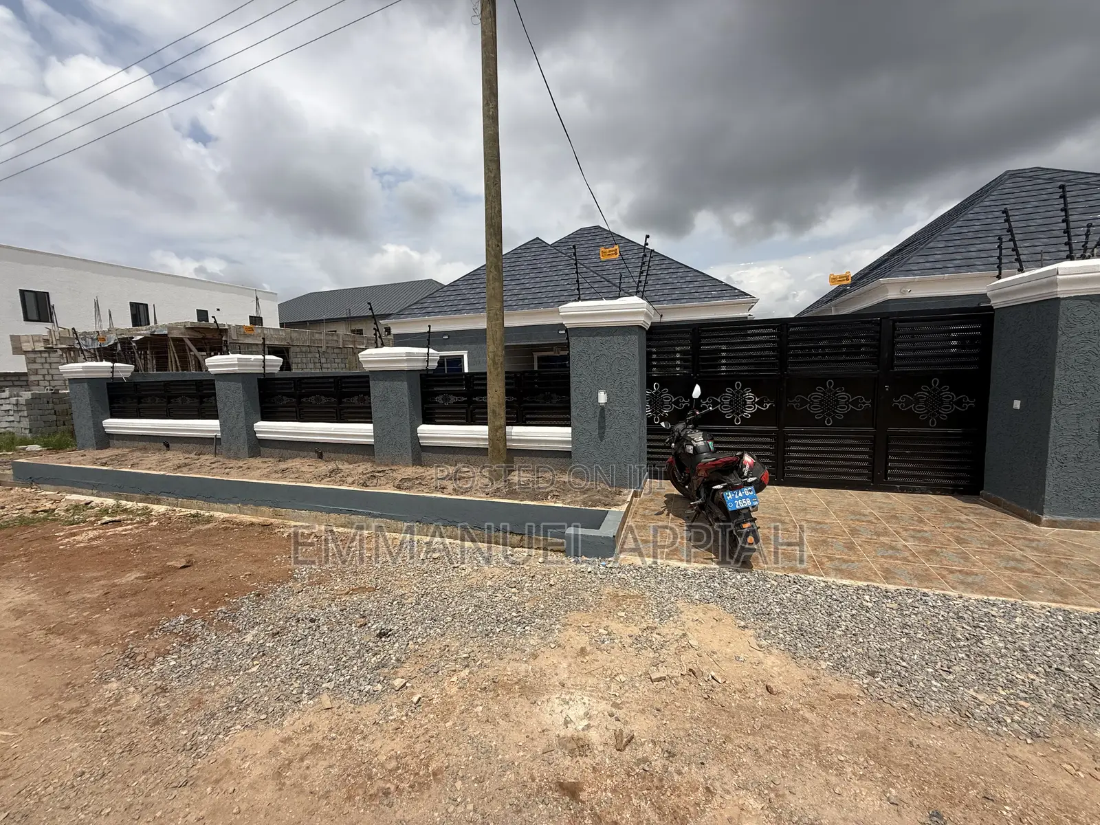 3bdrm House in Ablekuma Odumase for sale