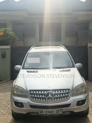 Mercedes-Benz M Class 2009 Silver
