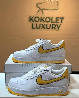 Airforce 1 Low . Comes in Box . Highly Authentic and Tough . A