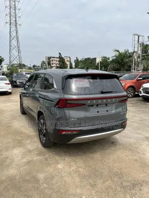 Hyundai Custin 2.0 Petrol FWD 2022 Gray