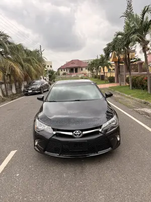 Toyota Camry SE 4dr Sedan (2.5L 4cyl 6A) 2017 Black