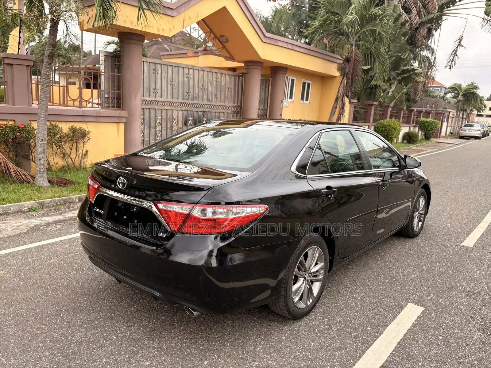 Toyota Camry SE 4dr Sedan (2.5L 4cyl 6A) 2017 Black