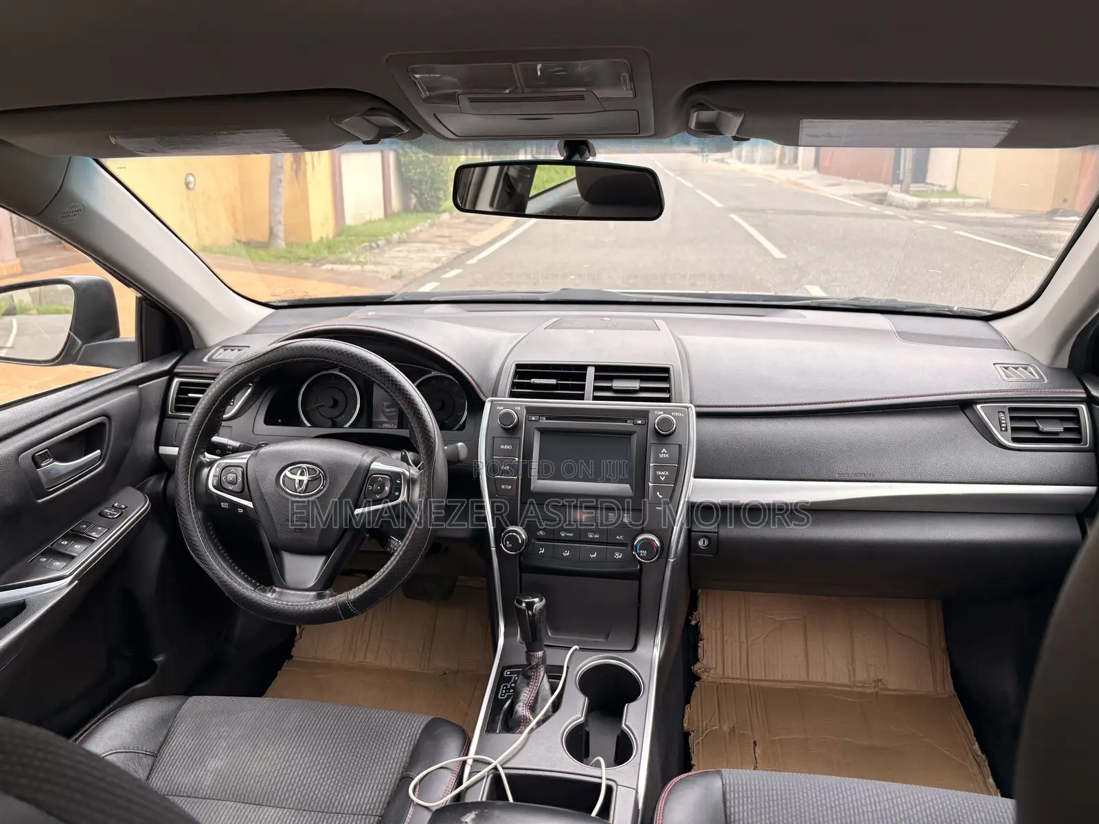 Toyota Camry SE 4dr Sedan (2.5L 4cyl 6A) 2017 Black