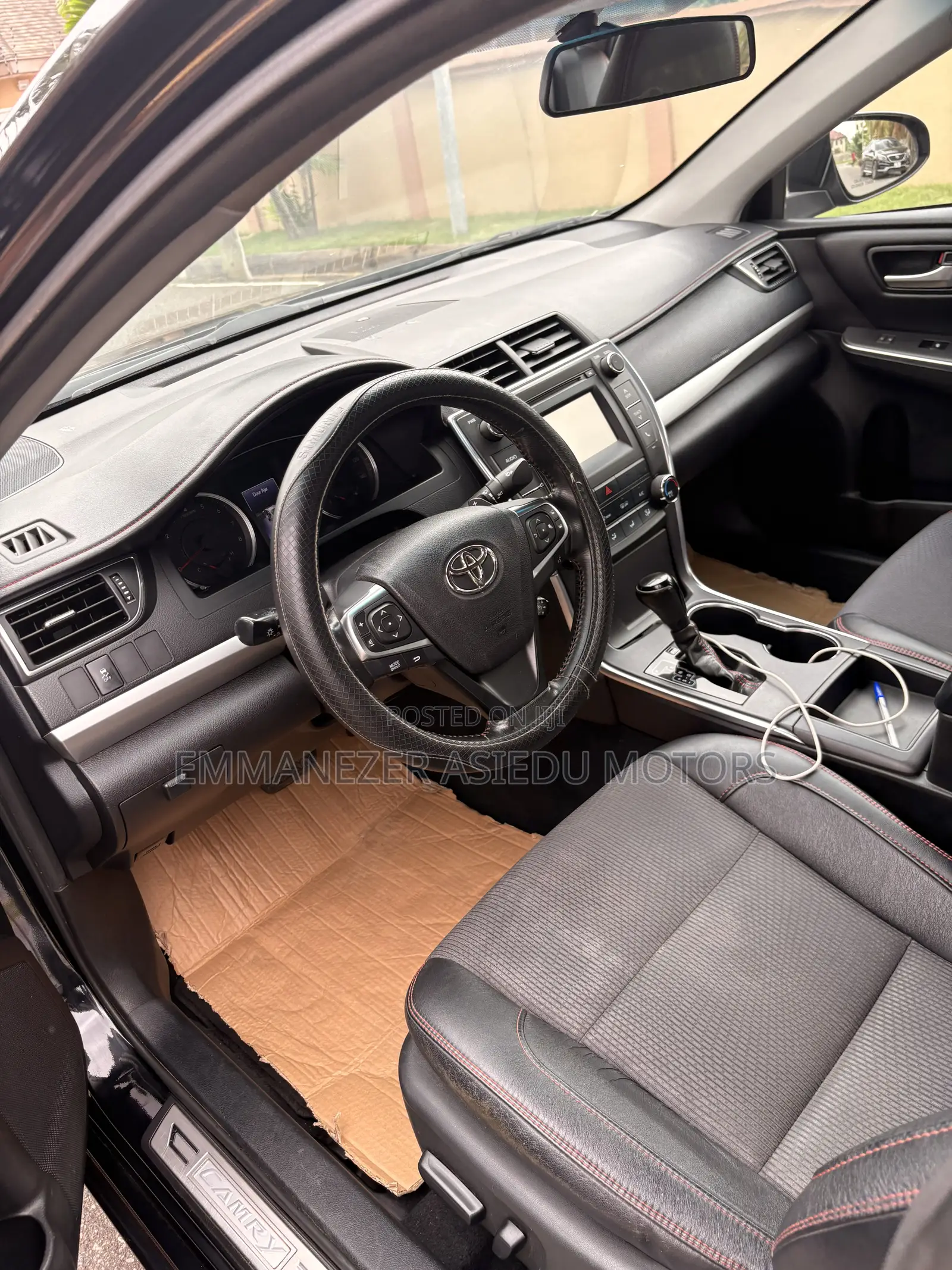 Toyota Camry SE 4dr Sedan (2.5L 4cyl 6A) 2017 Black