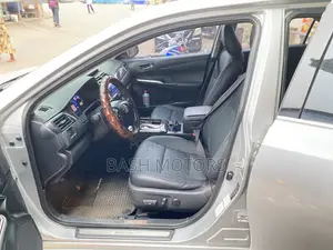 Toyota Camry Hybrid 2023 Silver