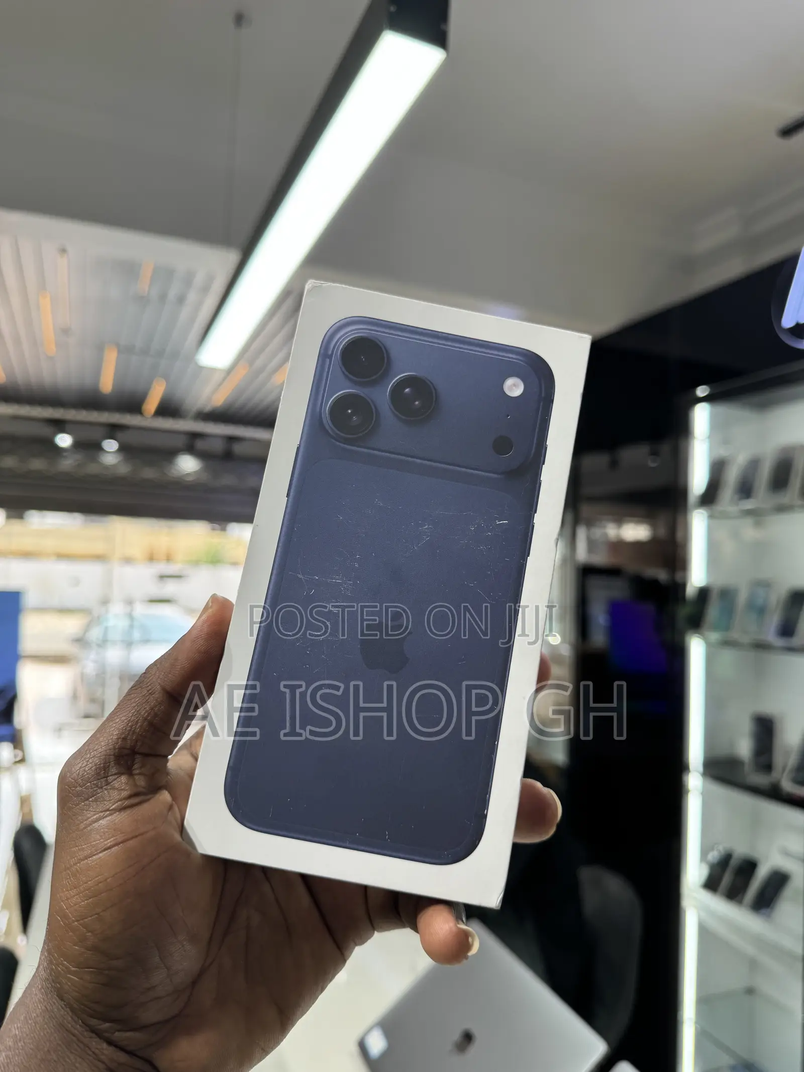 New Apple iPhone 17 Pro Max 256 GB Silver
