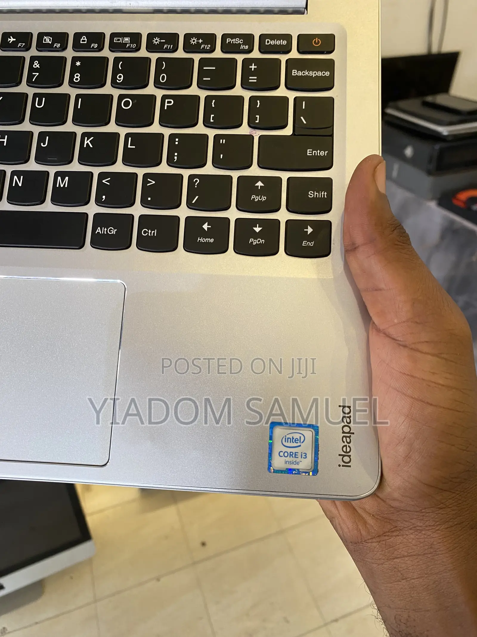 Laptop Lenovo IdeaPad 720S 8GB Intel Core i3 SSD 128GB